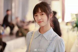 娱乐吃瓜沈月,娱乐圈的“吃瓜”小能手,揭秘明星幕后故事